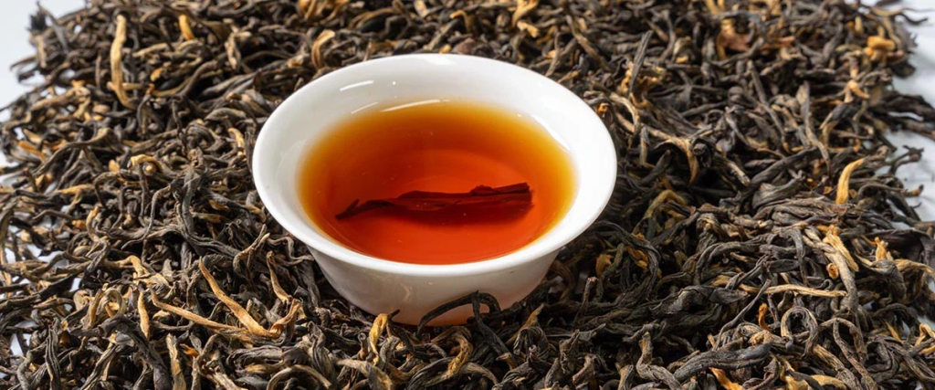 The Connection Between Red Tea, Black Tea, and Dark Tea The Connection Between Red Tea, Black Tea, and Dark Tea