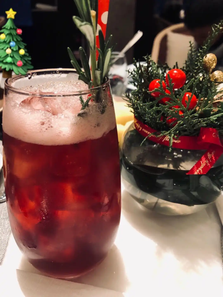 What Tea Should Be Drunk During Christmas? What Tea Should Be Drunk During Christmas?