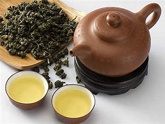 Distinguishing Oolong Tea from Black Tea: A Flavorful Exploration Distinguishing Oolong Tea from Black Tea: A Flavorful Exploration
