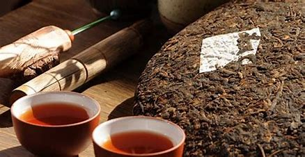 Distinctions and Connections Between Pu’er Tea and Oolong Tea Distinctions and Connections Between Pu’er Tea and Oolong Tea
